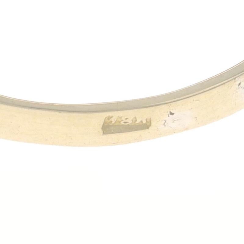 Bague cocktail en or jaune avec saphir et diamant - 18k Round .70ctw en vente 3