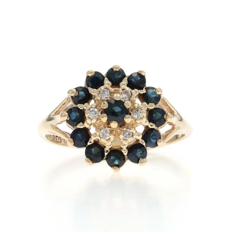 Größe: 5
Gebühr für Größenanpassung: 2 Größen hoch für $40 oder 1 Größe runter für $30

Metallgehalt: 10k Gelbgold

Informationen zu Stein

Natürliche Saphire
Behandlung: Heizung
Karat(e): .91ctw
Schnitt: Rund

Natürliche Diamanten
Karat(e):