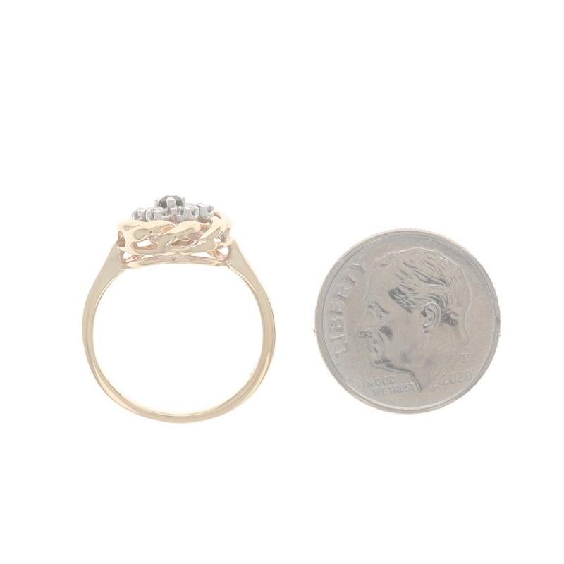 Anello a grappolo con zaffiro e diamante in oro giallo - 14k Round 0.12ctw in vendita 1