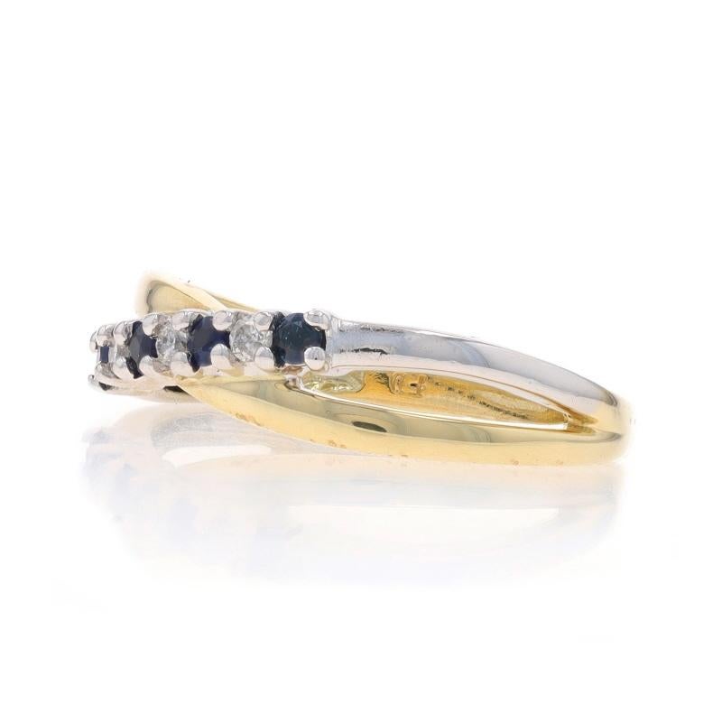 Crossover-Ring aus Gelbgold mit Saphir und Diamant - 10k runder .24ctw Ring im Zustand „Hervorragend“ in Greensboro, NC