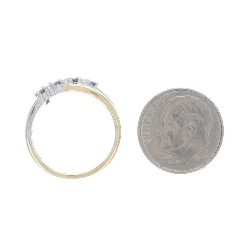 Crossover-Ring aus Gelbgold mit Saphir und Diamant - 10k runder .24ctw Ring Damen