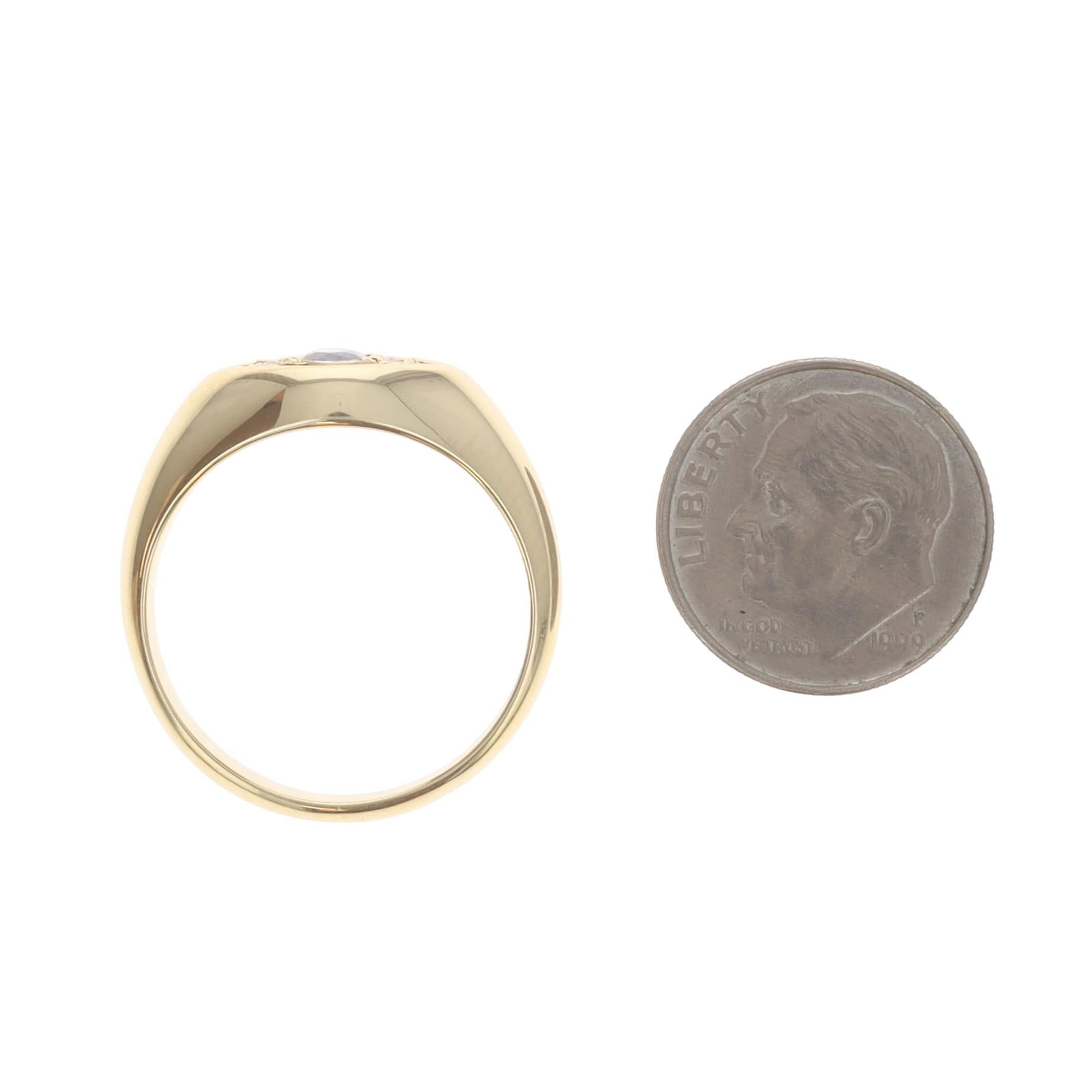 Anello da uomo in oro giallo con zaffiro e diamante - 18k Oval .50ctw in vendita 1