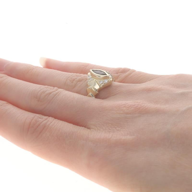 Bague en or jaune saphir diamant - 14k Marquise 0.6ctw Excellent état - En vente à Greensboro, NC