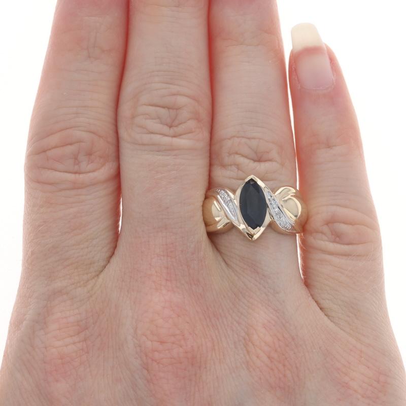Taille Marquise Bague en or jaune saphir diamant - 14k Marquise 1.17ctw en vente