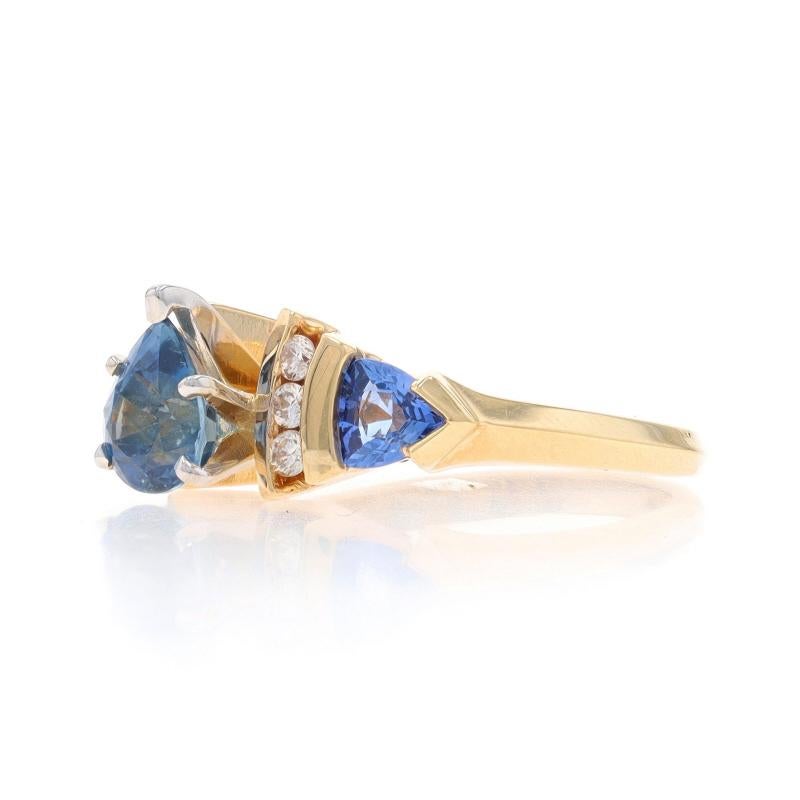 Yellow Gold Sapphire & Diamond Ring - 14k Pear 3.19ctw In Excellent Condition For Sale In Greensboro, NC
