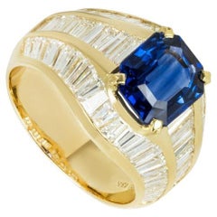 Yellow Gold Sapphire 
Diamond Ring 2.02ct