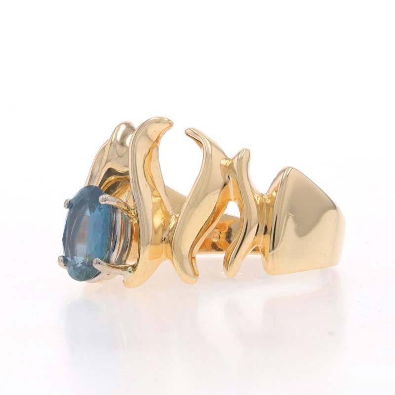 Anello solitario con zaffiro in oro giallo - 14k Ovale 1,22ct In condizioni ottime in vendita a Greensboro, NC