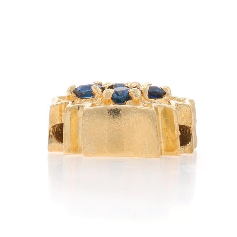 Taille ronde Breloque Slide Vintage en or jaune avec saphir - 14k Round Cut en vente