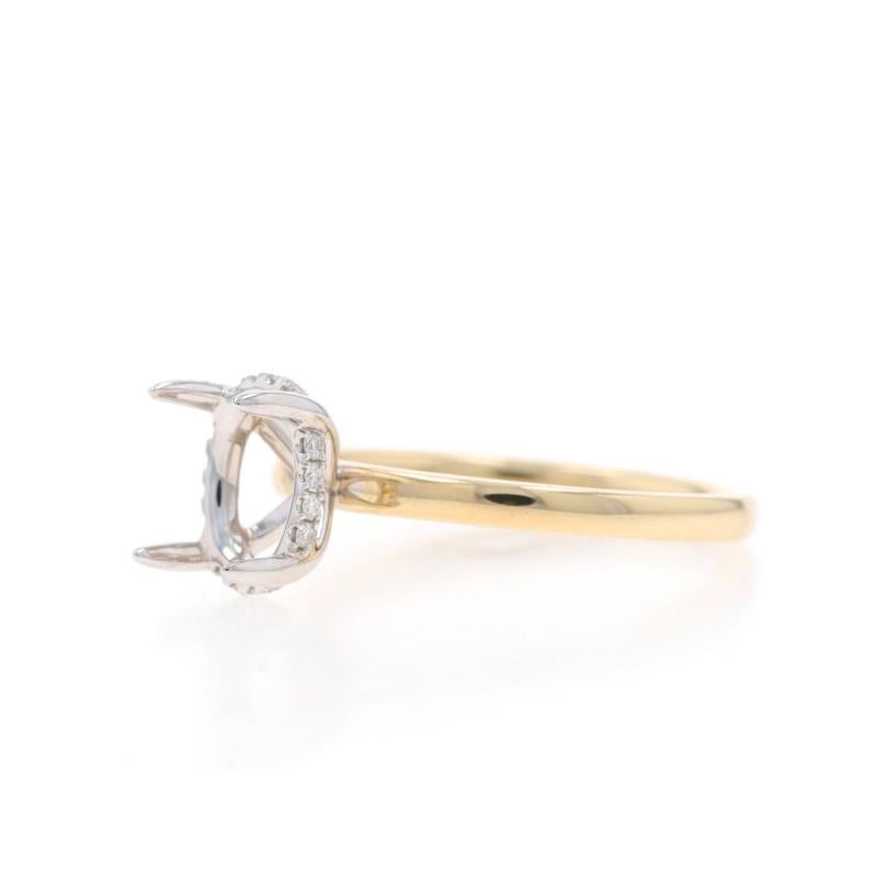 Bague de fiançailles Hidden Halo en or jaune - 14k Diamants ovales ~8x6mm Neuf - En vente à Greensboro, NC