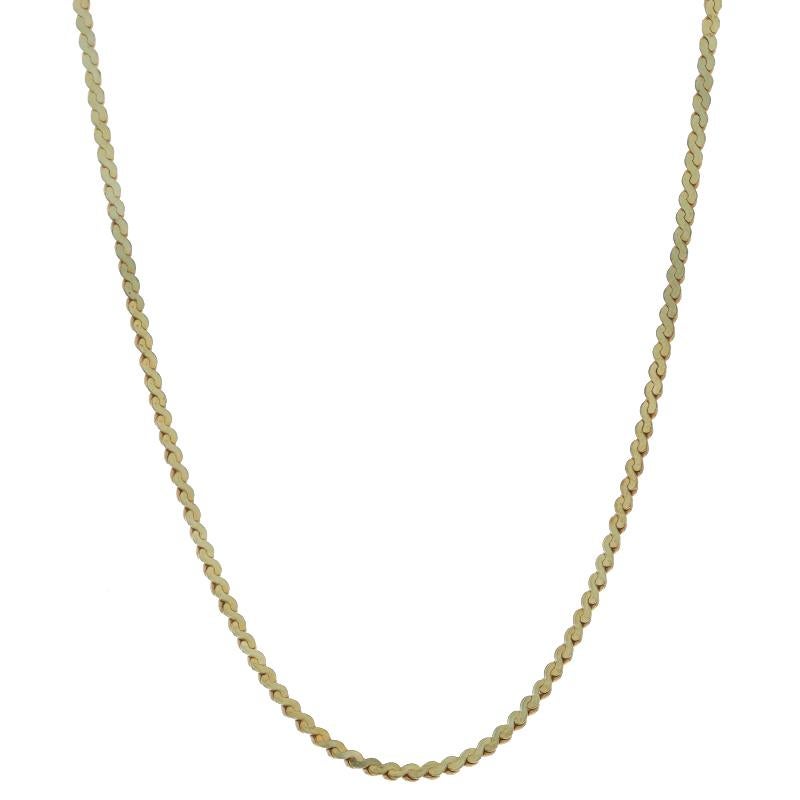 Contenuto del metallo: Oro giallo 14k

Stile della catena: Serpentina
Stile della collana: Catena
Tipo di chiusura: Chiusura con anello a molla

Misure

Lunghezza: 14 3/4