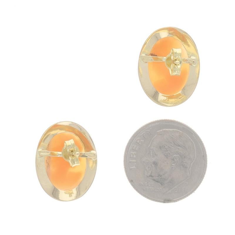 Yellow Gold Shell Large Stud Earrings - 18k Carved Cameo Silhouette Pierced In Excellent Condition For Sale In Greensboro, NC