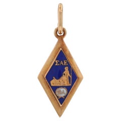 Charm in oro giallo Sigma Alpha Epsilon - 14k Fraternità Greca
