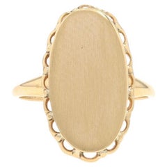Yellow Gold Signet Ring - 10k Oval Scallop Engravable