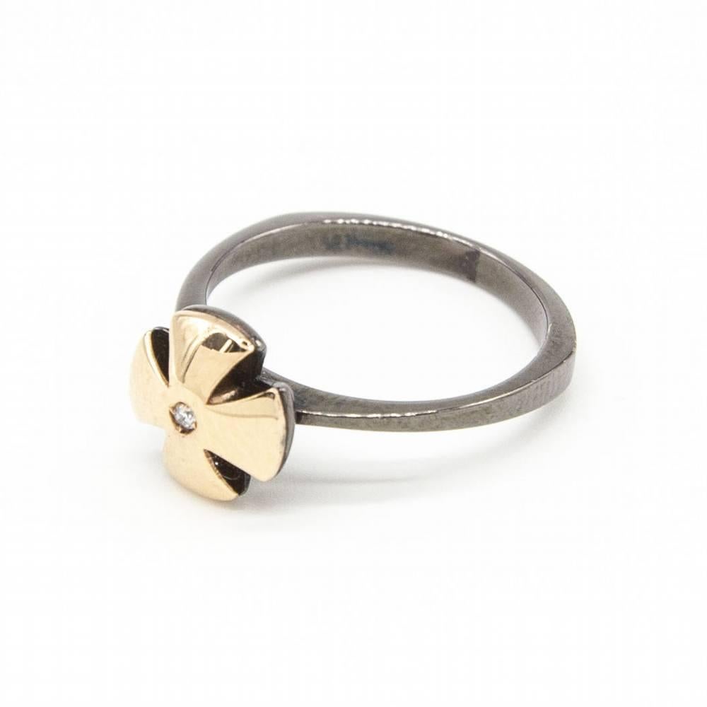 Yellow Gold, Silver and Diamond Ring In Good Condition For Sale In Barcelona, CT