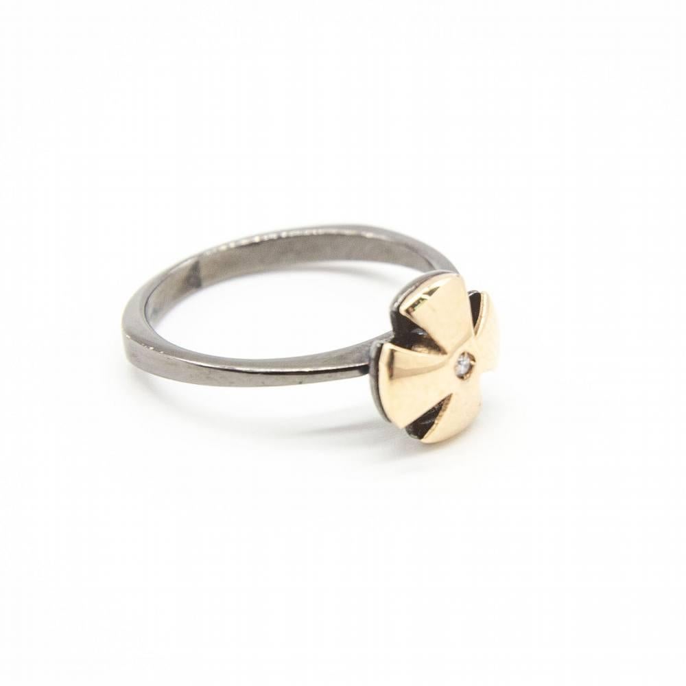 Women's Yellow Gold, Silver and Diamond Ring For Sale