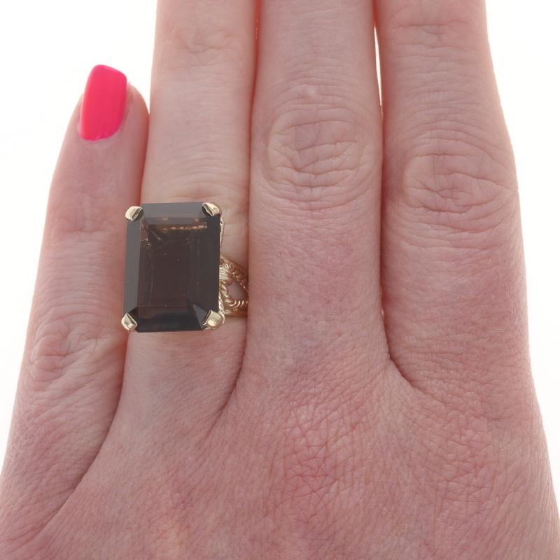 Gelbgold Rauchquarz Cocktail Solitär Ring - 10k Smaragd 9.65ct (Smaragdschliff) im Angebot