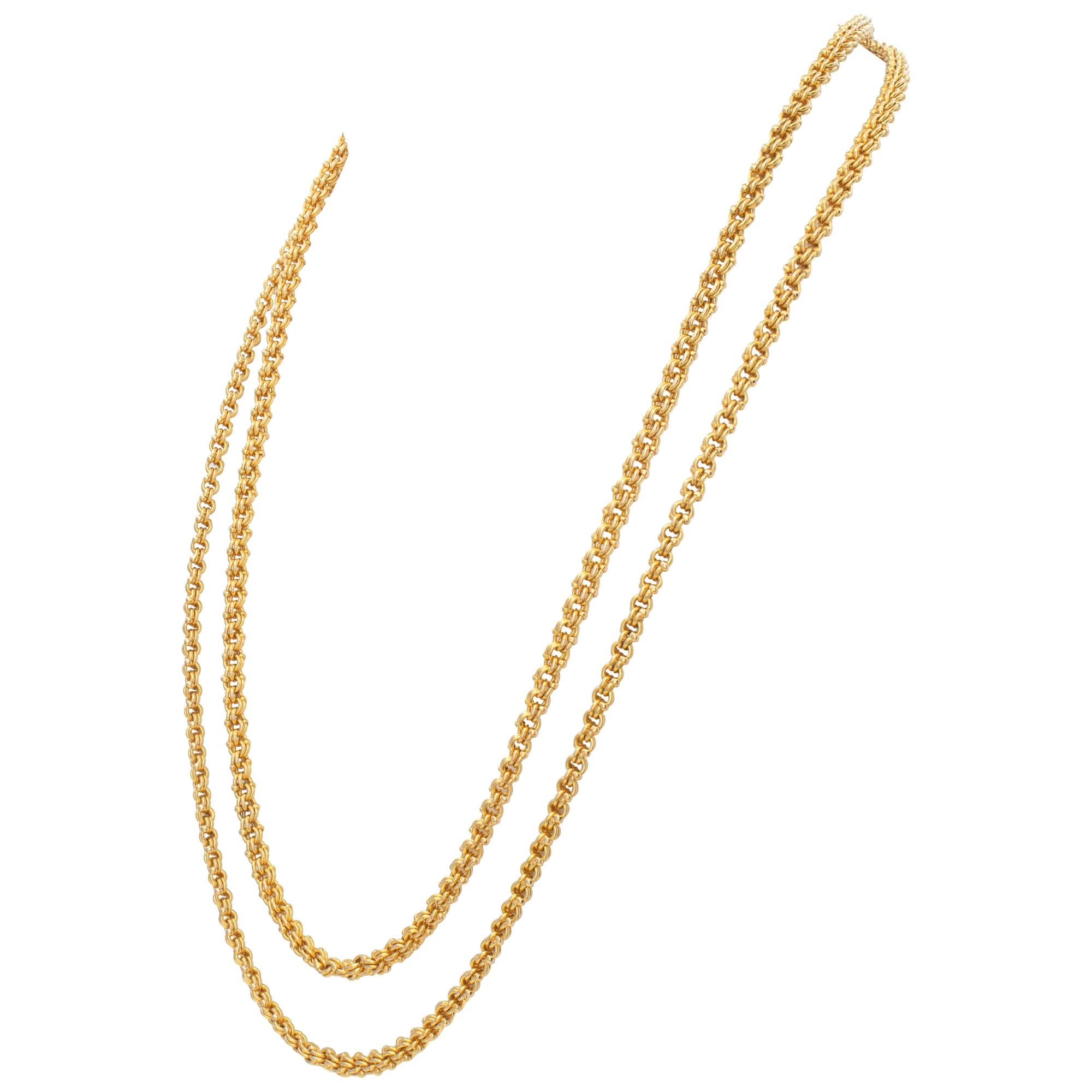 Yellow gold solid long necklace In Excellent Condition For Sale In Surfside, FL