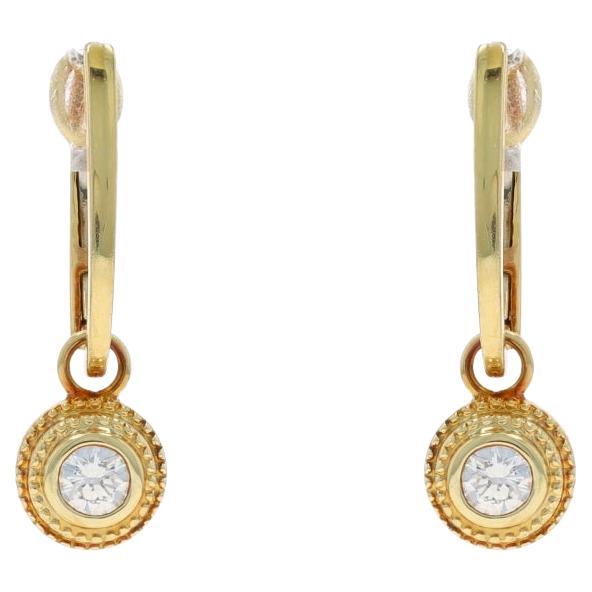 Orecchini pendenti con solitario in oro giallo 14k a forma di Brilliante rotondo da 0,20 ct. in vendita