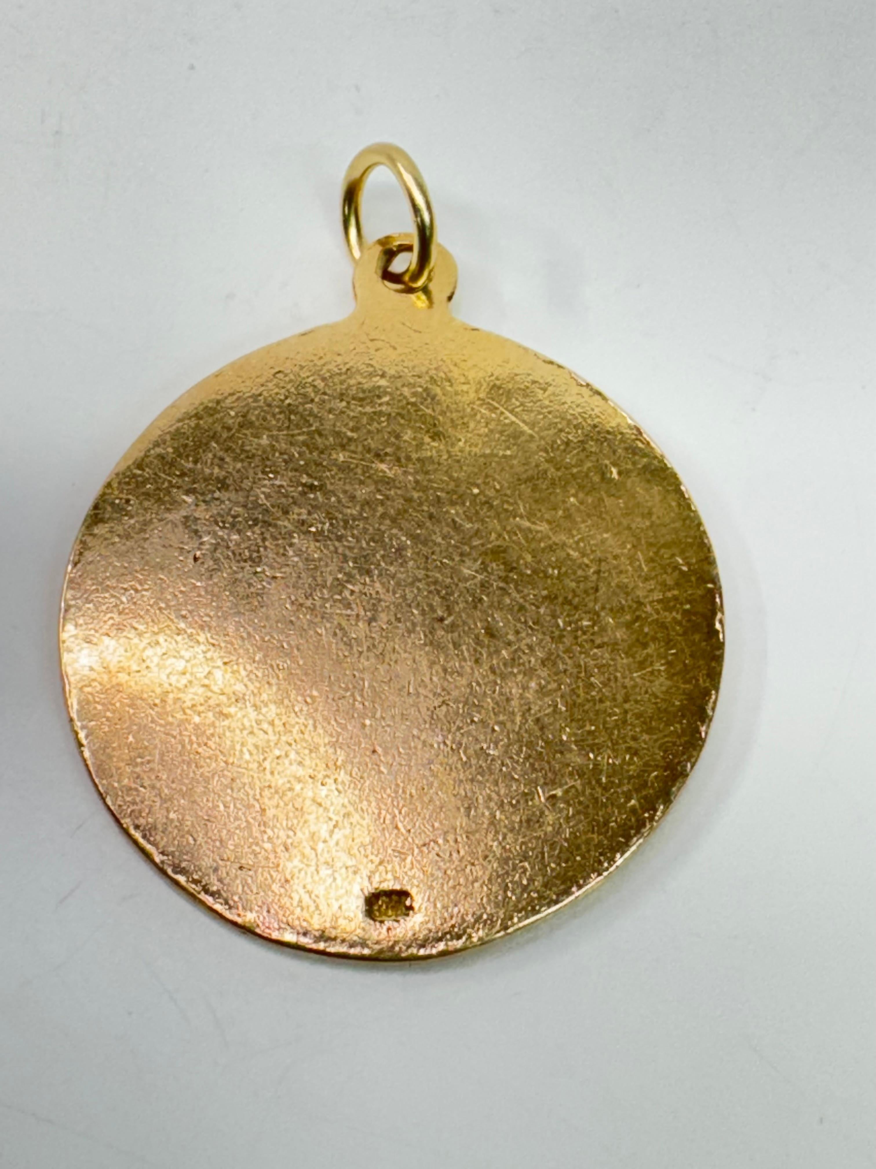 Ciondolo a forma di disco di San Cristoforo in oro giallo in vendita 1