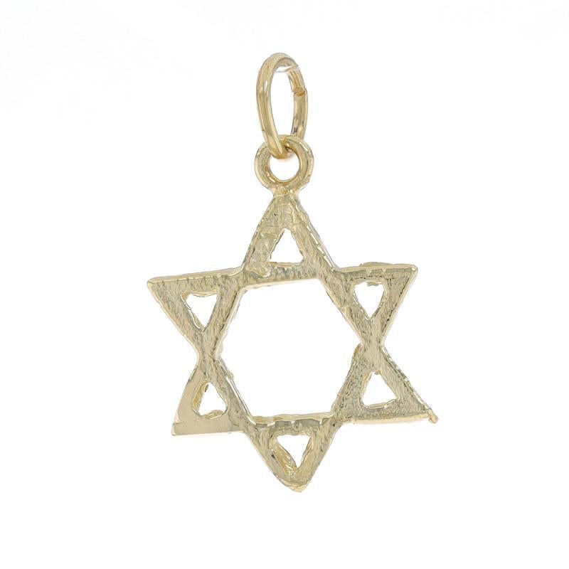 Metal Content: 14k Yellow Gold

Theme: Star of David, Judaica
Features: Etched Detailing

Measurements

Tall (from stationary bail): 13/16