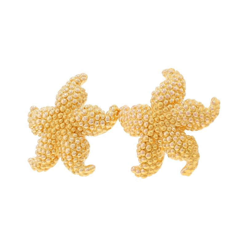Yellow Gold Starfish Large Stud Earrings 14k Sea Creature Pierced In Excellent Condition For Sale In Greensboro, NC