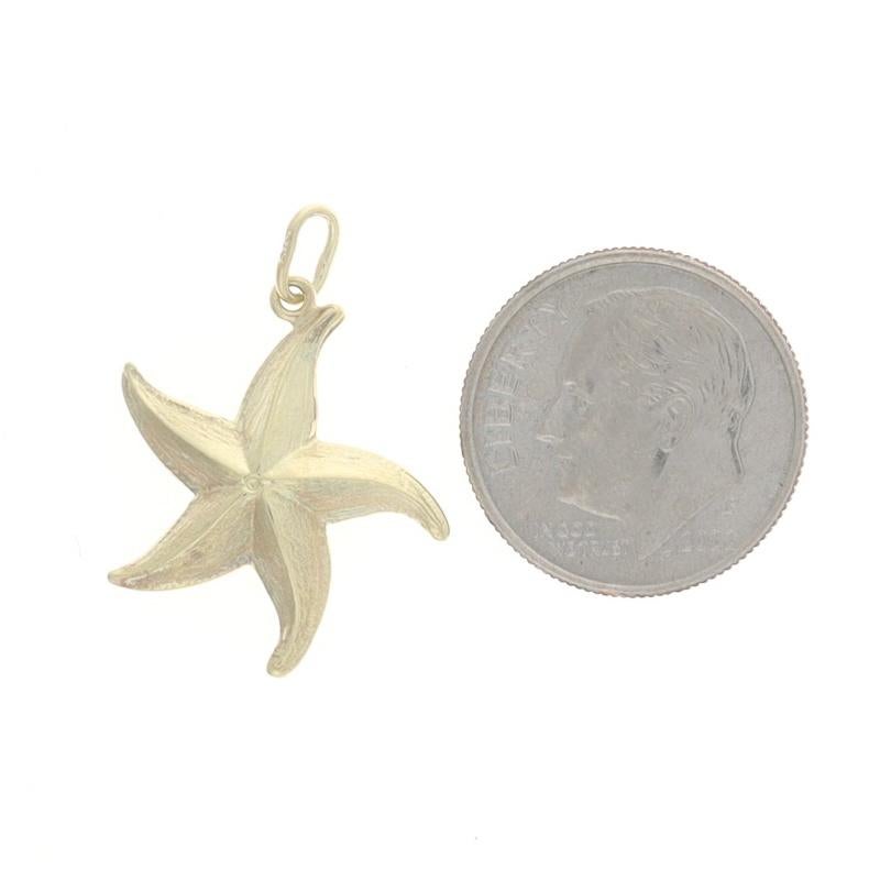 Women's or Men's Yellow Gold Starfish Pendant - 14k Ocean Life Beach For Sale