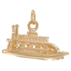 Yellow Gold Steamboat Charm - 14k River Transportation Vessel