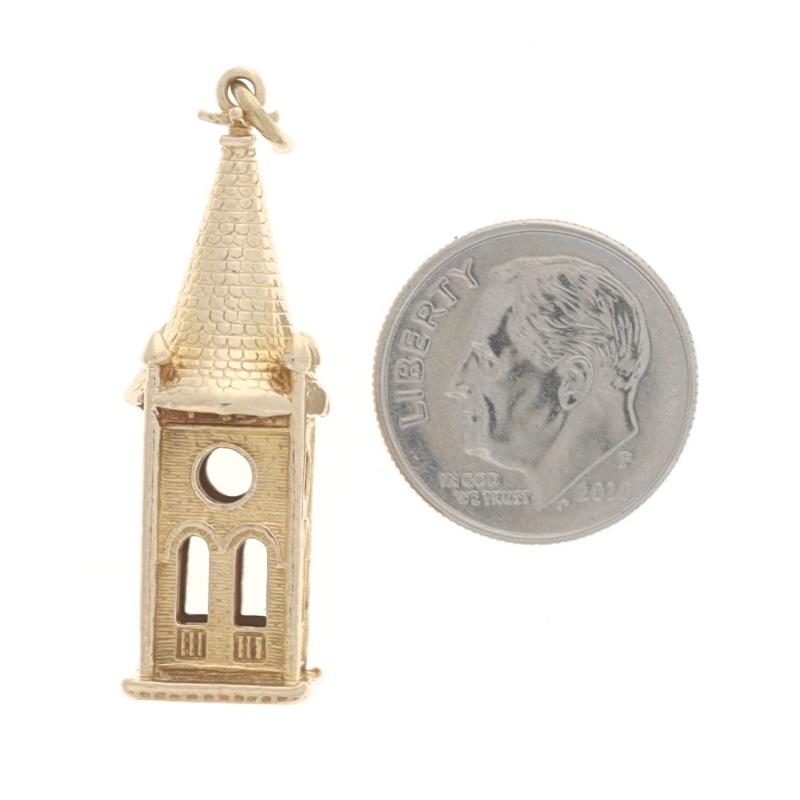 Yellow Gold Steeple Charm - 14k Spire Bell Tower Pendant In Excellent Condition For Sale In Greensboro, NC