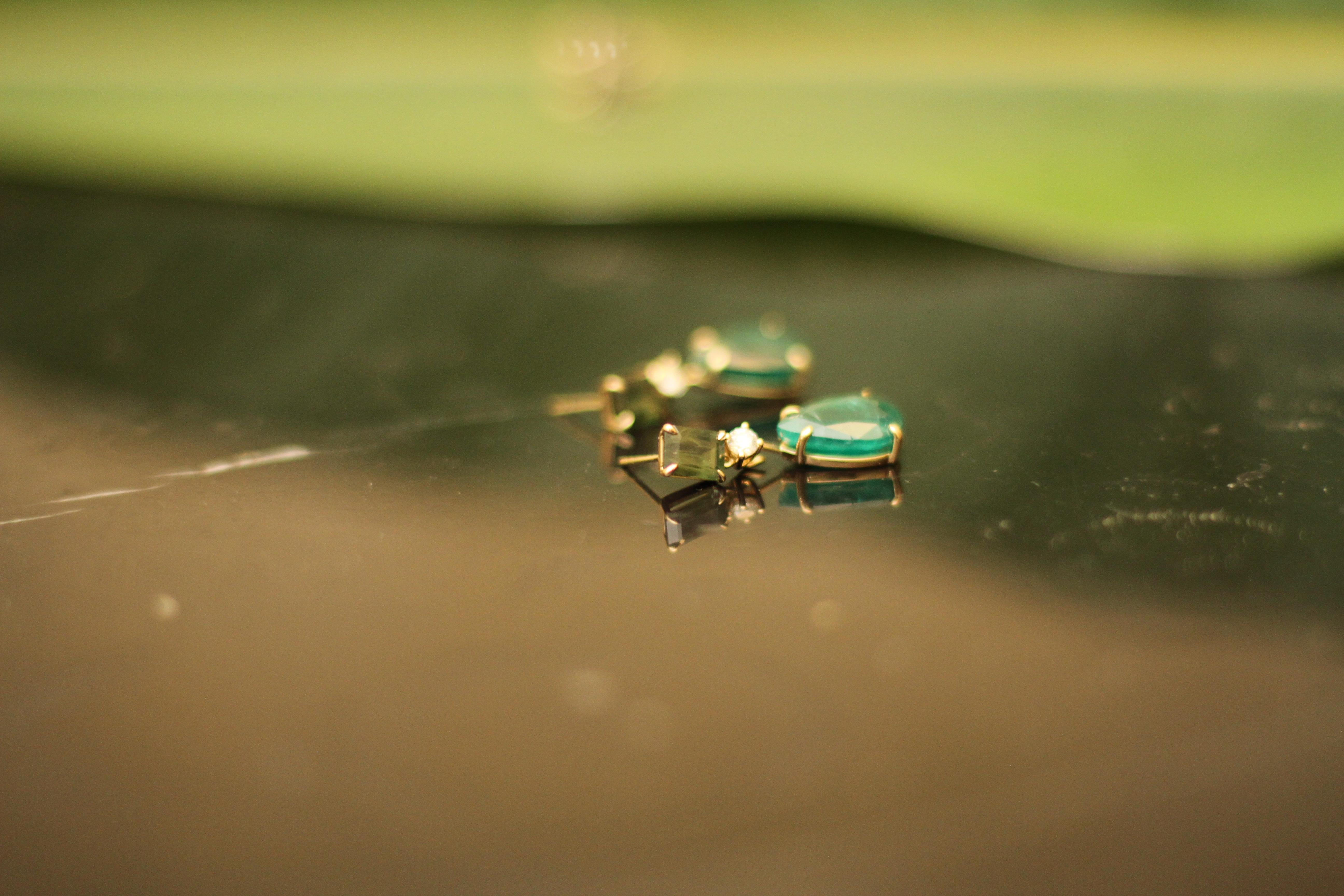 Yellow Gold Stud Drop Earrings with Sapphires and Rose Quartzes For Sale 2