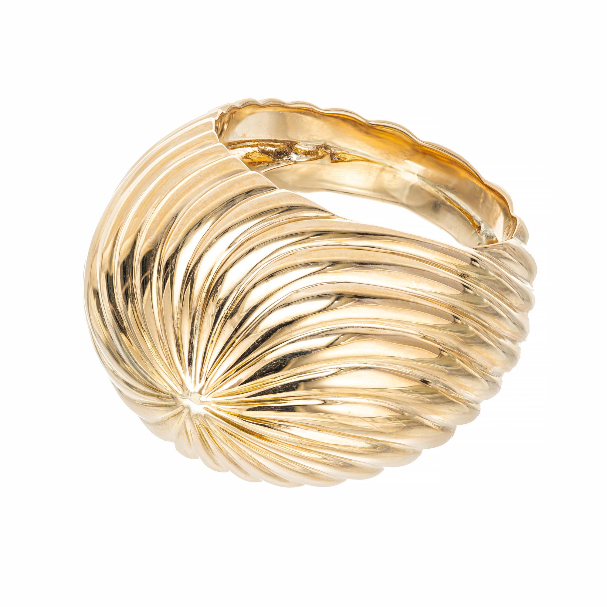 Yellow Gold Swirl Dome Cocktail Ring In Good Condition For Sale In Stamford, CT