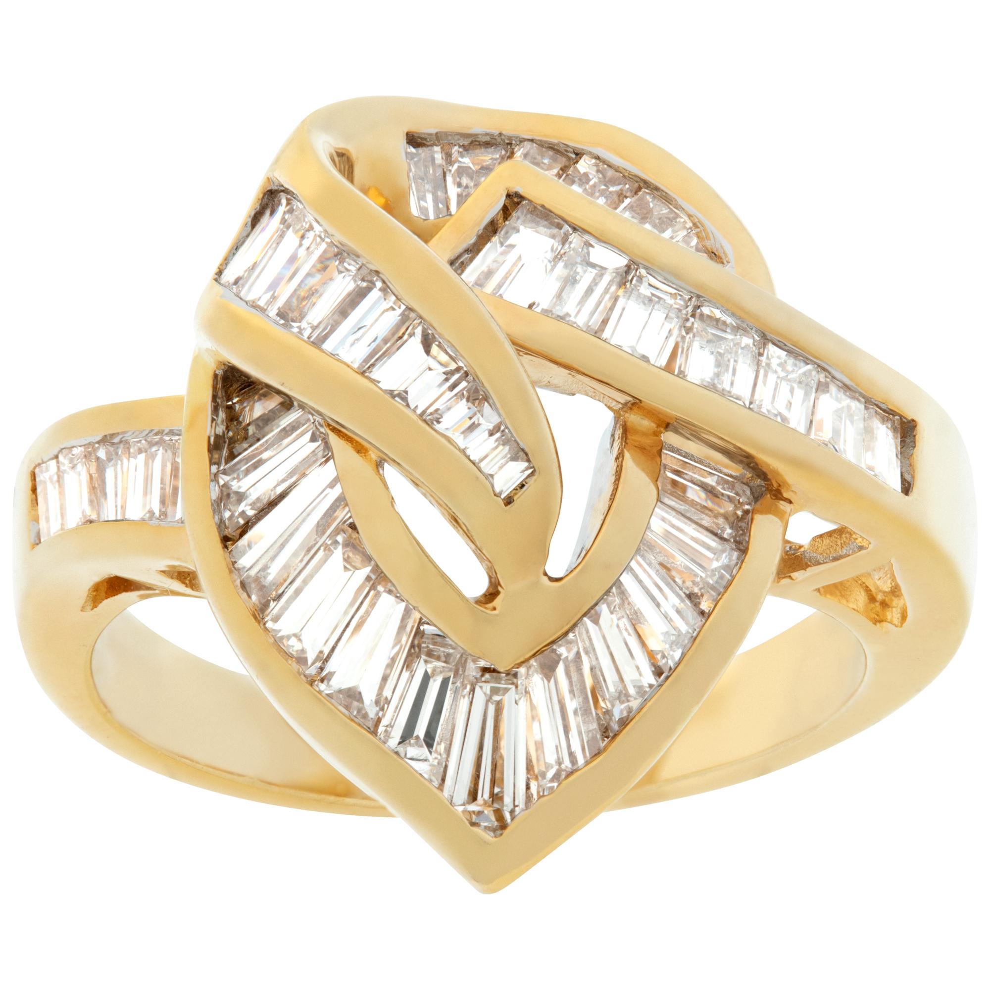 Yellow gold swirl of diamonds ring w/ around 3 carats in baguette diamonds For Sale