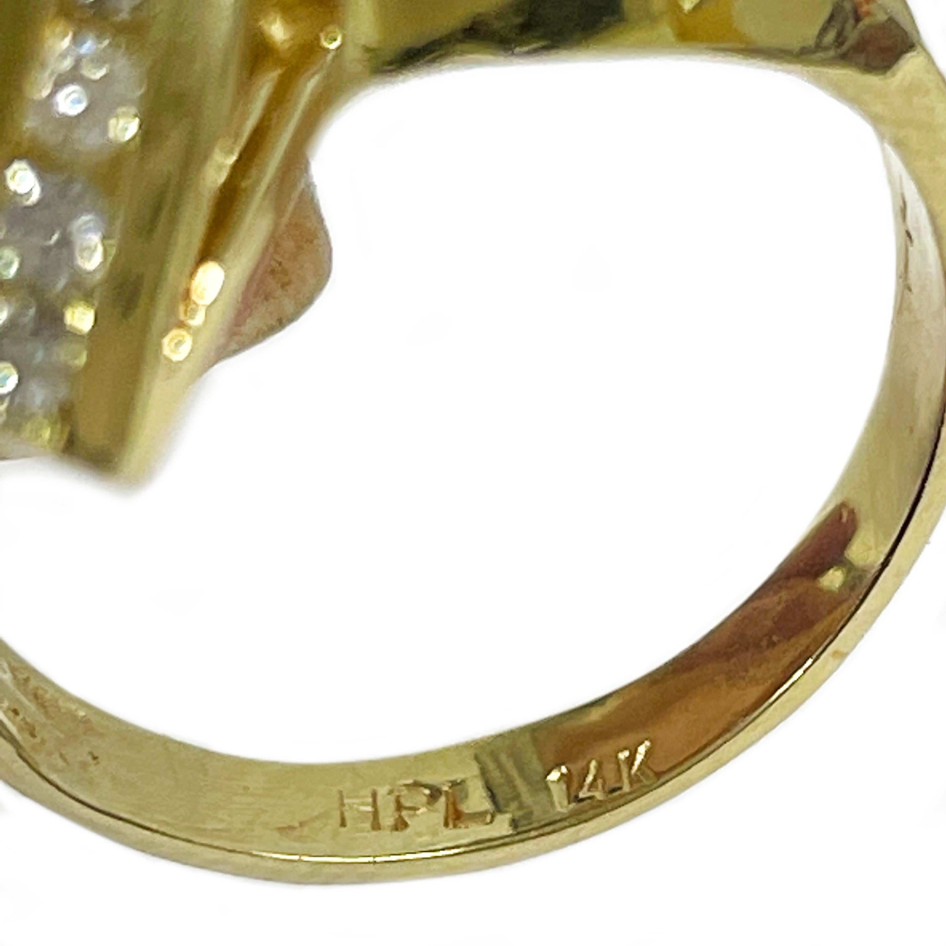 Women's or Men's Yellow Gold Swiss Blue Topaz Heart Diamond Ring For Sale