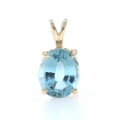 Colgante de oro amarillo con topacio azul suizo solitario - 14k 3,50ct