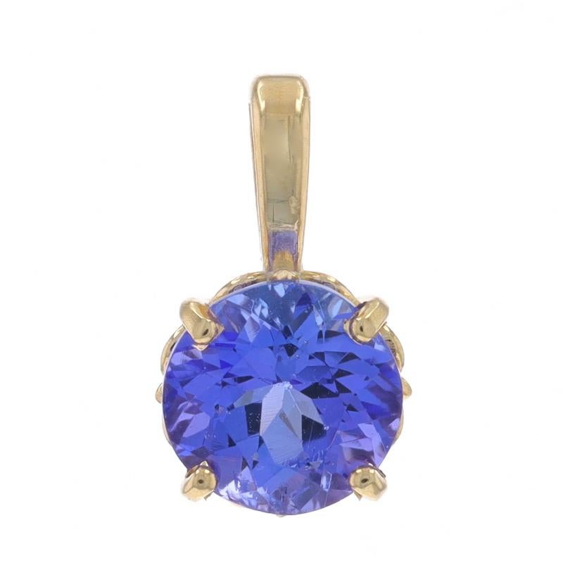 Contenu du métal : Or jaune 14k

Informations sur les pierres

Tanzanite naturelle
Traitement : Amélioration de routine
Carat(s) : 1,40ct (pesé)
Coupe : Ronde
Couleur : violet

Total des carats : 1.40ct

Style : Solitaire

Mesures

Hauteur (à partir