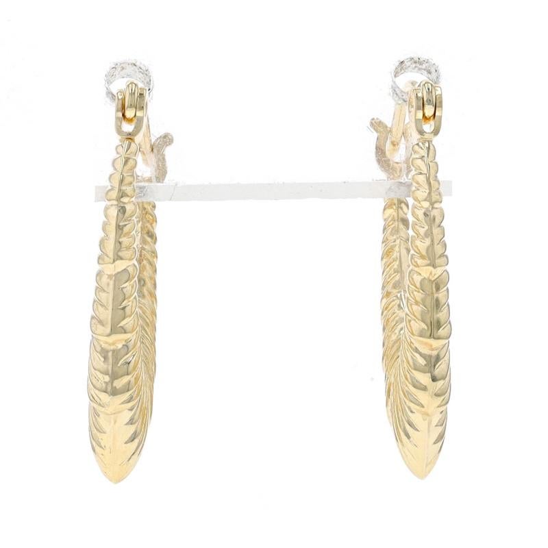 Yellow Gold Tapered Hoop Earrings - 14k Sculpted Point Pierced In Excellent Condition For Sale In Greensboro, NC