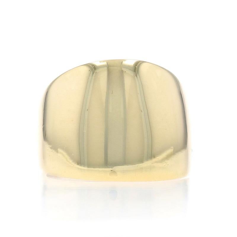Size: 5 1/4
Sizing Fee: Up 2 1/2 sizes for $50 or Down 1 size for $40

Metal Content: 14k Yellow Gold

Style: Tapered Statement Band

Measurements

Face Height (north to south): 19/32