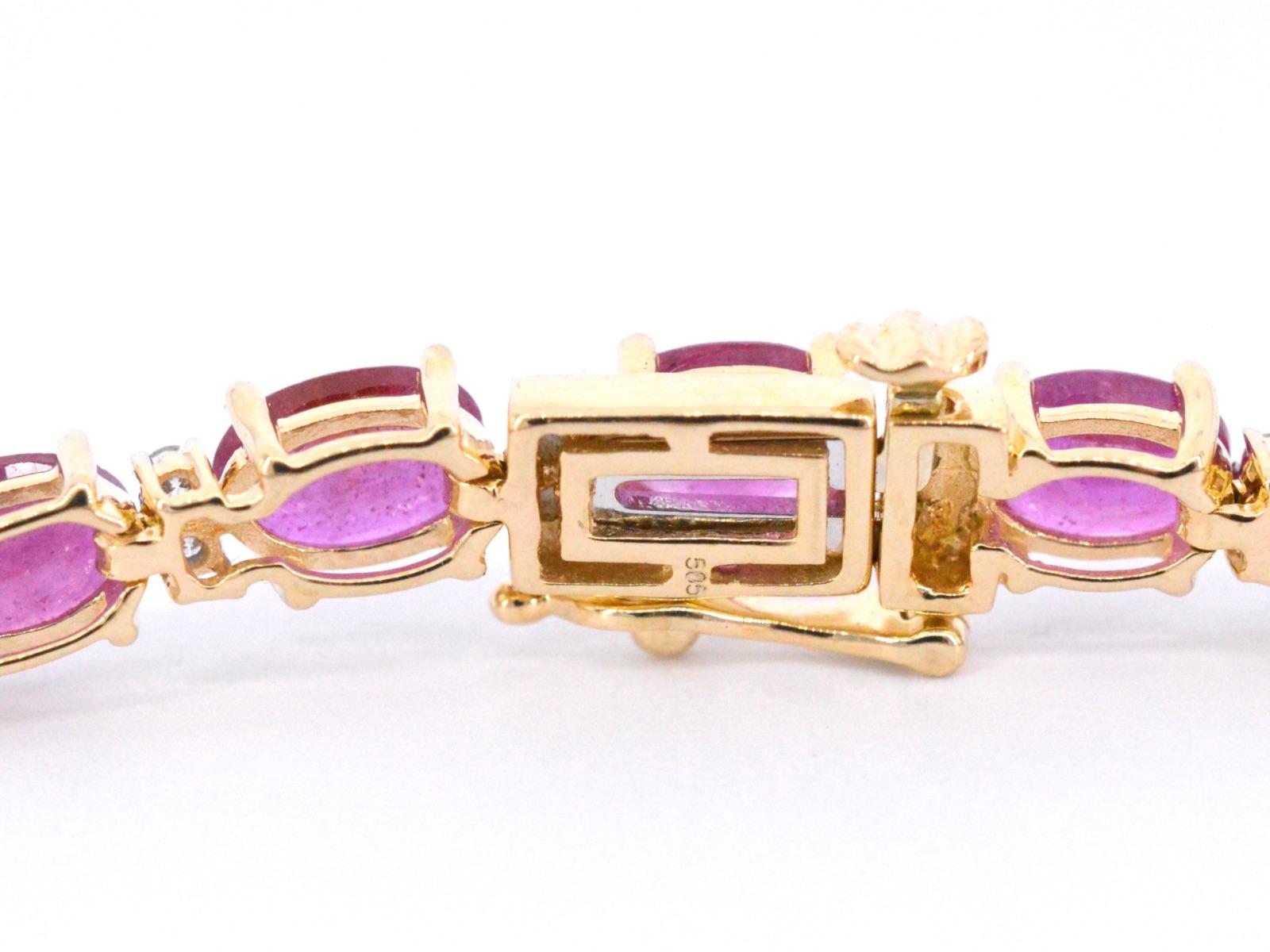 Bracelet tennis en or jaune avec diamants et rubis Pour femmes en vente