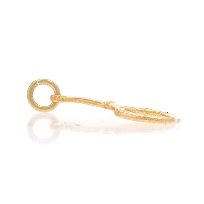 Yellow Gold Tennis Racket Charm - 14k Sports In Excellent Condition For Sale In Greensboro, NC