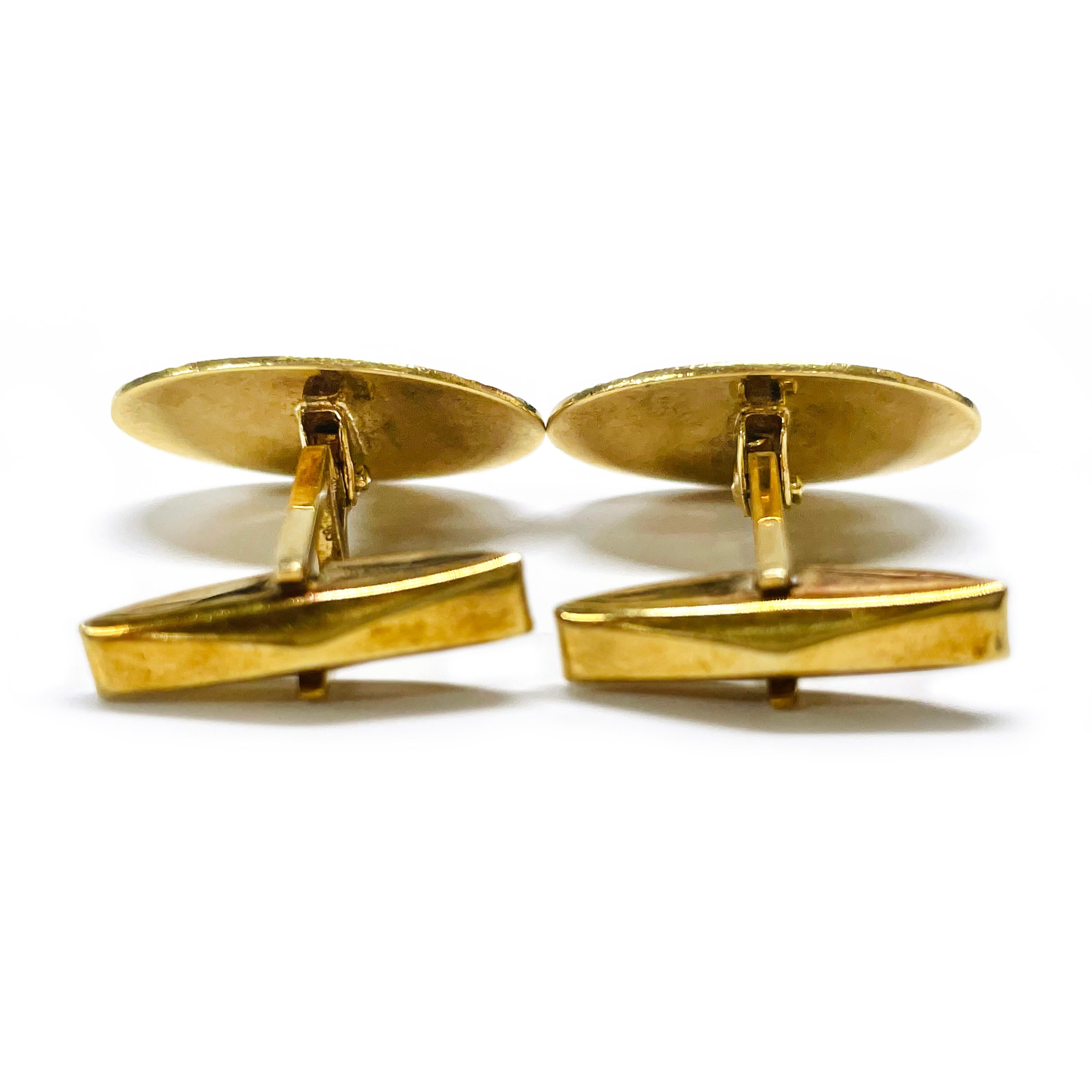 Yellow Gold Textured Cufflinks In Good Condition For Sale In Palm Desert, CA