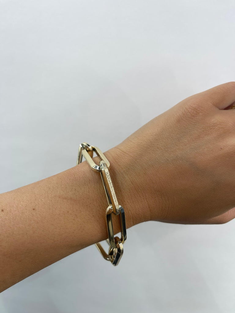 Women's or Men's 14 Karat Yellow Gold Textured Oversize Link Bracelet 11.2 Grams