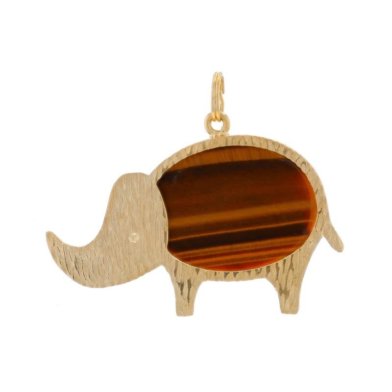 Epoca: Vintage

Contenuto del metallo: Oro giallo 14k

Informazioni su A. Stone

Occhio di tigre
Taglio: Ovale

Tema: Elefante, Pachiderma
Caratteristiche: Finitura strutturata

Misure

Altezza (dalla cauzione fissa): 1 1/16
