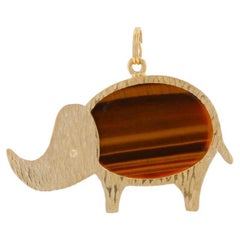 Ciondolo Elefante Vintage con occhio di tigre in oro giallo 14k Pachiderma ovale