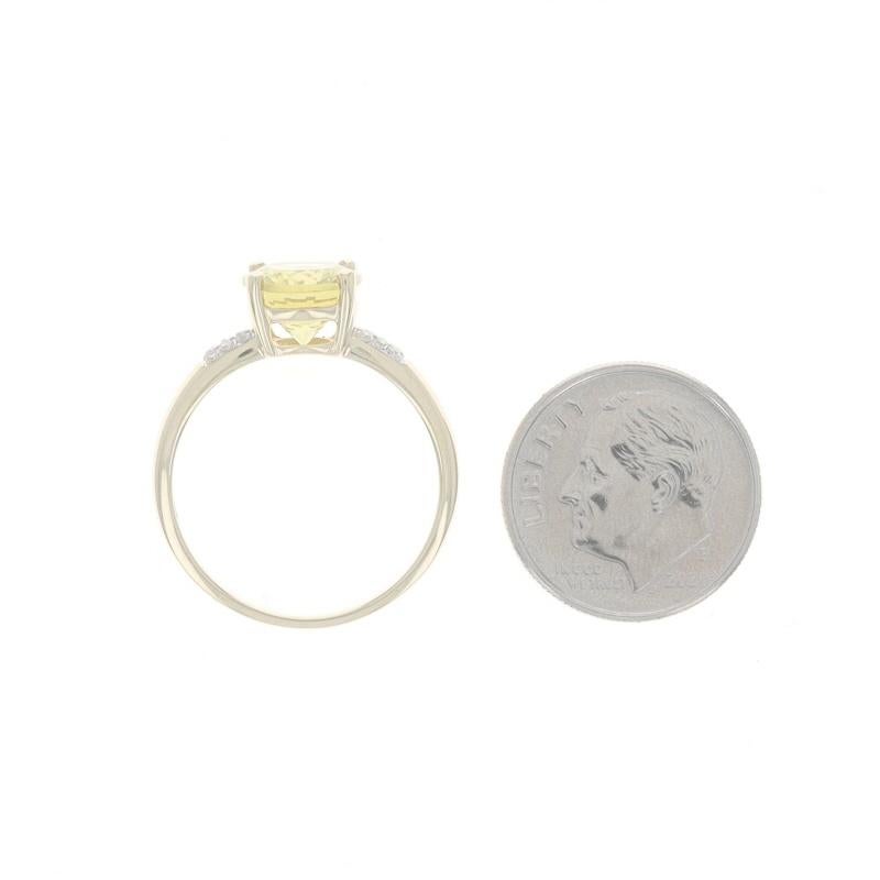 Bague en or jaune 10 carats avec tourmaline et diamants ovale 2,93 carats en vente 1