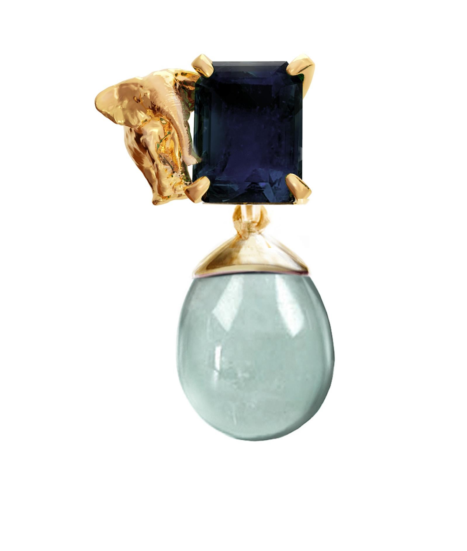 Taille cabochon Yellow Gold Transformer Earrings with Sapphires and Detachable Drops en vente
