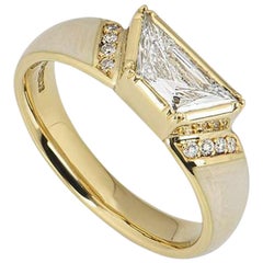 Yellow Gold Trapezium Cut Diamond and Enamel Ring