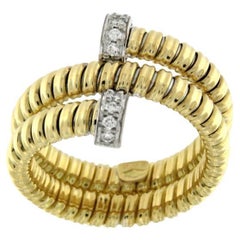 Tubogas-Ring aus Gelbgold mit zwei Lagen und Diamanten 