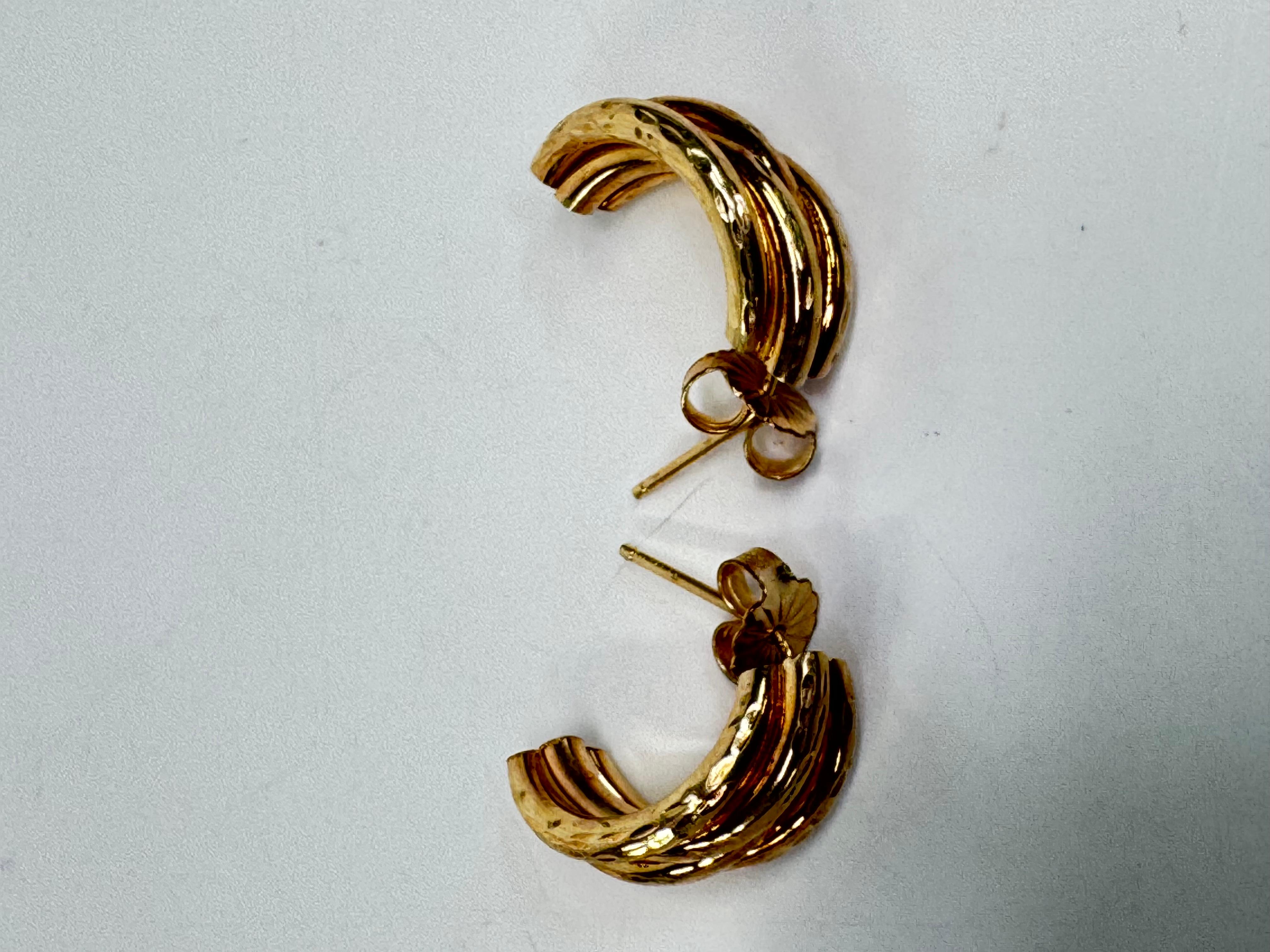 Yellow Gold Tubular Diamond Cut Earrings 1