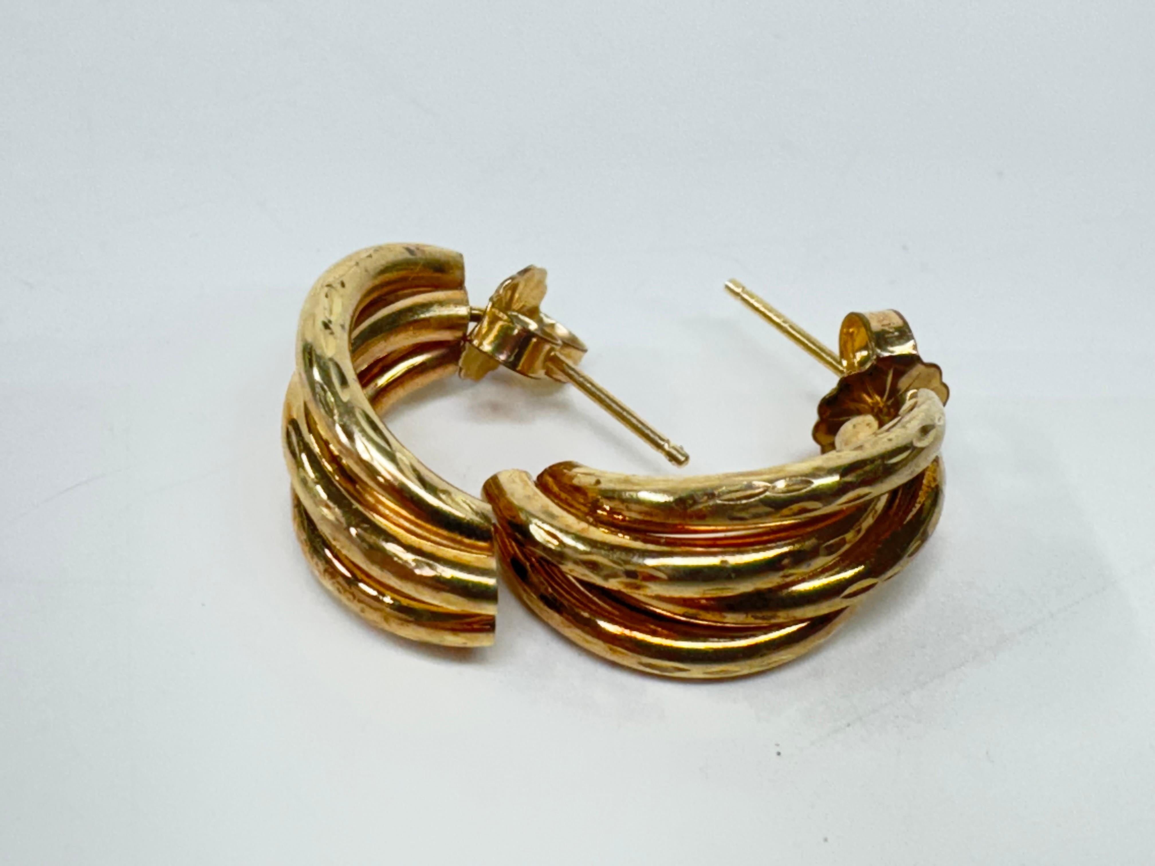 Yellow Gold Tubular Diamond Cut Earrings 3