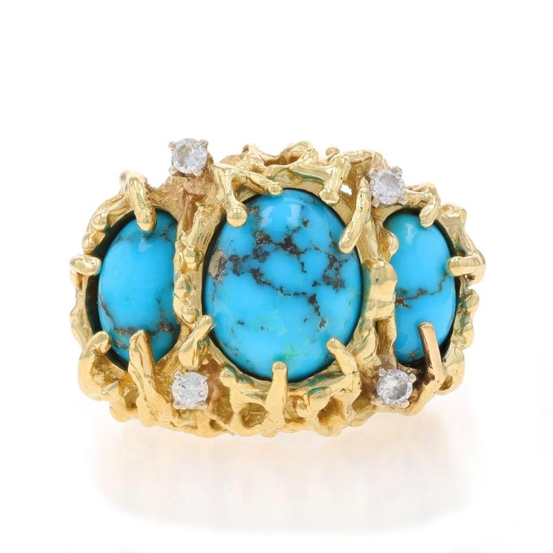 Taille : 7

Contenu métallique : Or jaune 14k et or blanc 14k

Informations sur les pierres

Turquoise naturel
Traitement : Amélioration de routine
Coupe : Cabochon ovale
Couleur : Bleu

Diamants naturels
Carat(s) : .16ctw
Coupe : Brillant