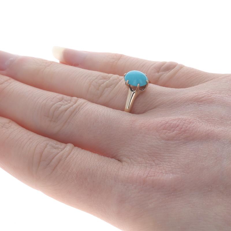 Yellow Gold Turquoise Vintage Solitaire Ring - 14k Oval Cabochon In Excellent Condition In Greensboro, NC